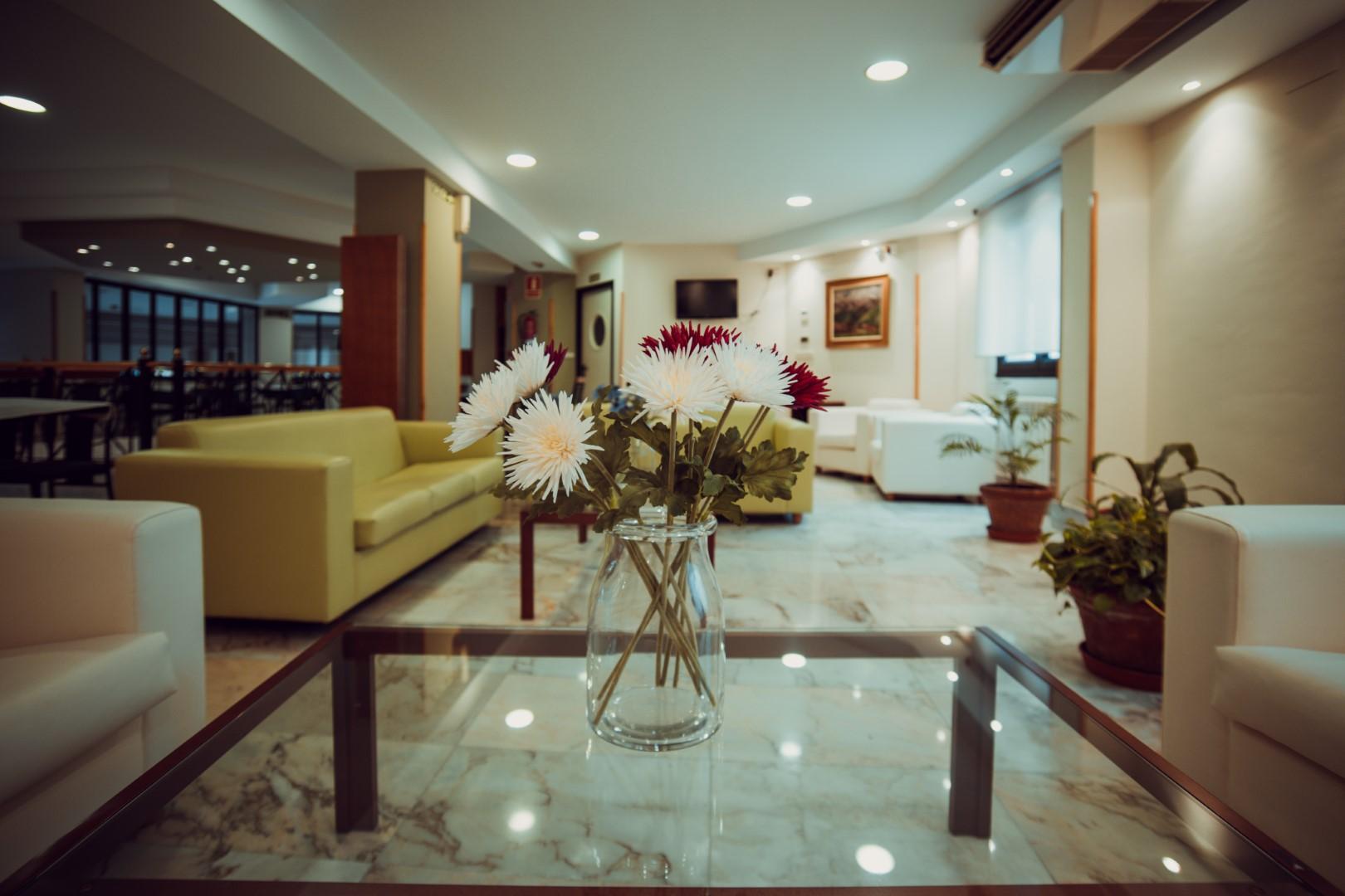 Astures Hotel Oviedo Exterior photo